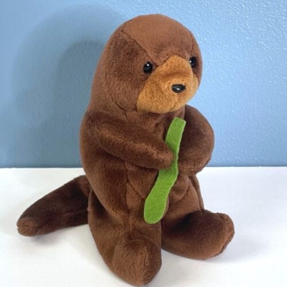 Beautifully Detailed River Otter Lovey 6" Plush Stuffed Animal Toy - Picture 1 of 1